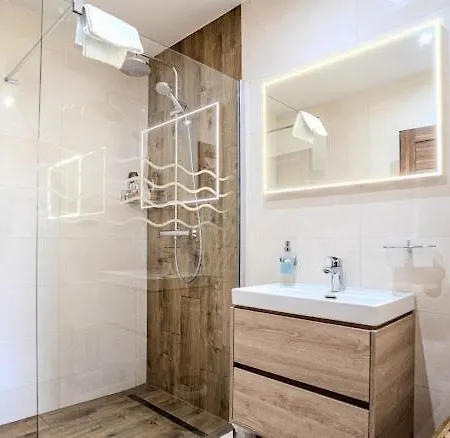 Vysoke Tatry A For 6 People Apartment *