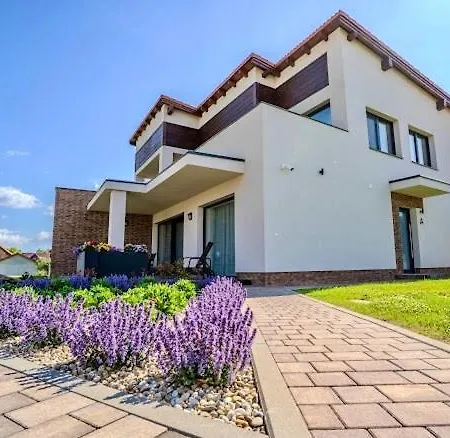 Vysoke Tatry A For 6 People Veľký Slavkov